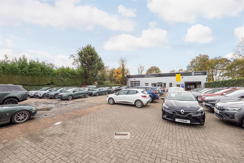 Commercieel gebouw in Hoevenen - foto 12