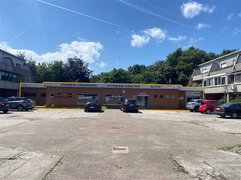 Magazijnruimte in Hoevenen