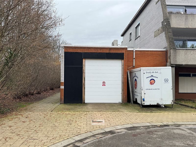 Magazijnruimte in Hoevenen foto 3