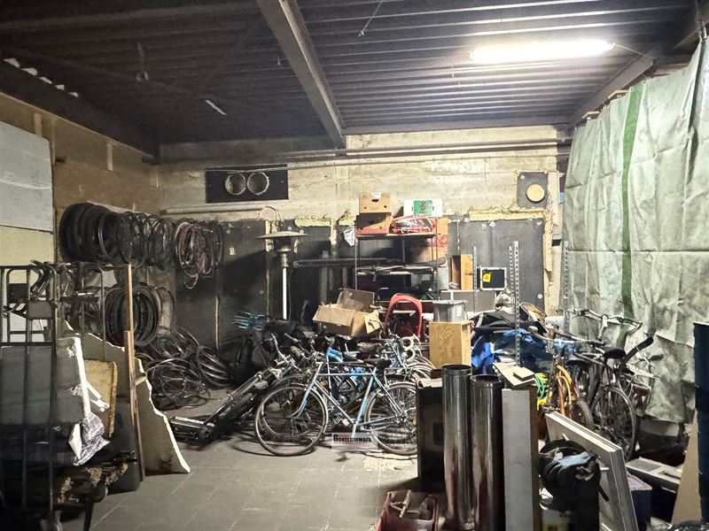 Magazijnruimte in Hoevenen - foto 16